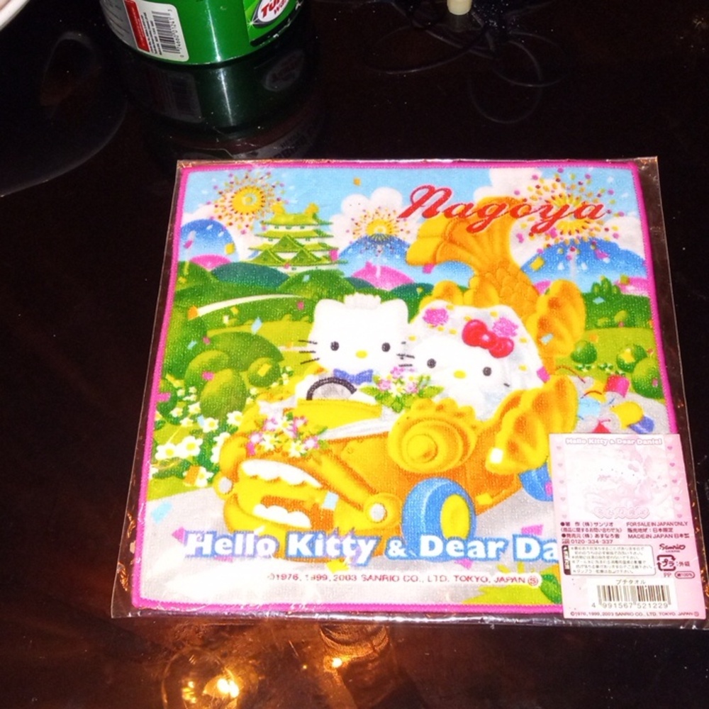 Hello Kitty mini collectible towel